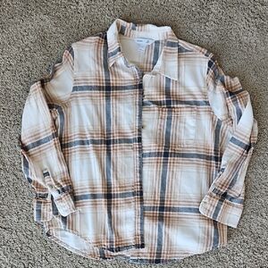 Old Navy Classic Plaid Flannel Shirt in Cream and Tan